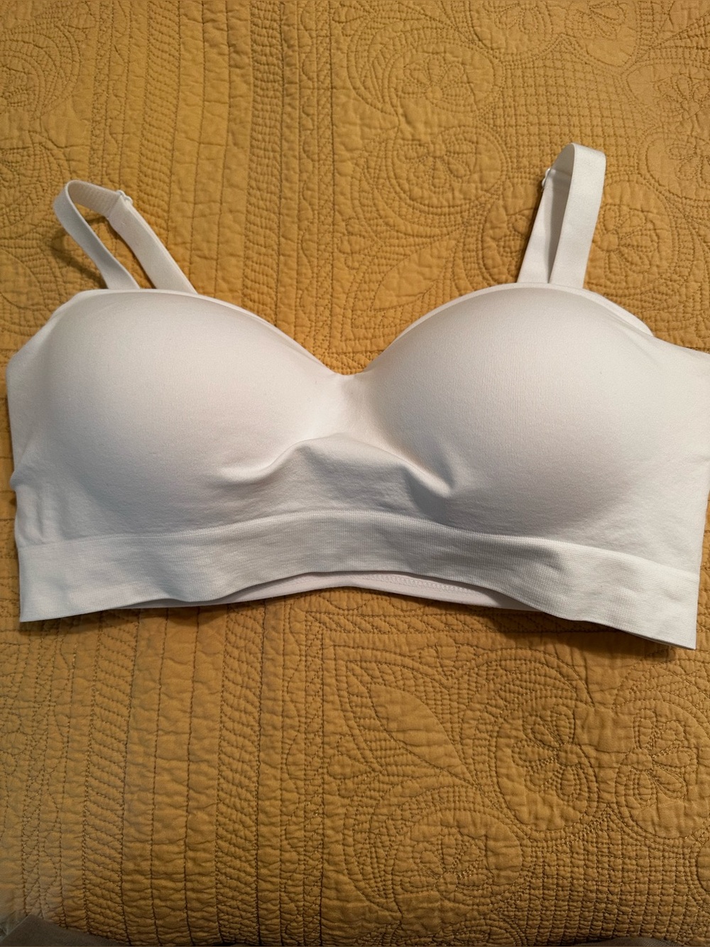 Size XL Truekind Supportive Comfort Wireless Shaping Bra in White color.